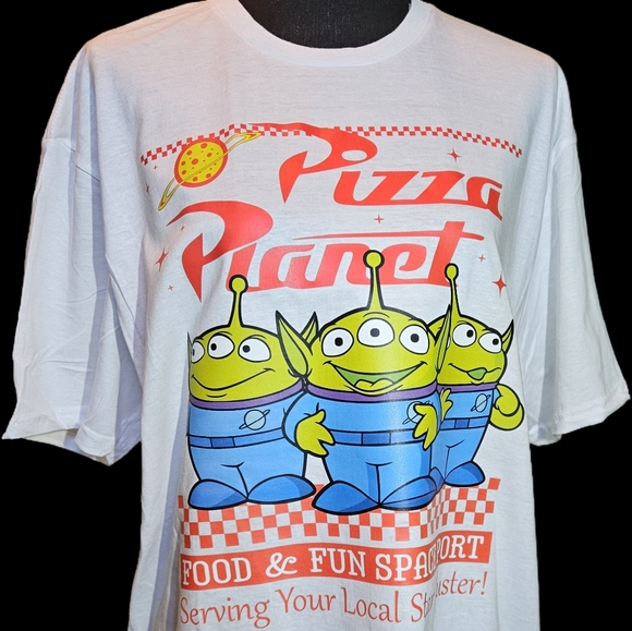 Pizza Planet T Shirt - Picture 1 of 2